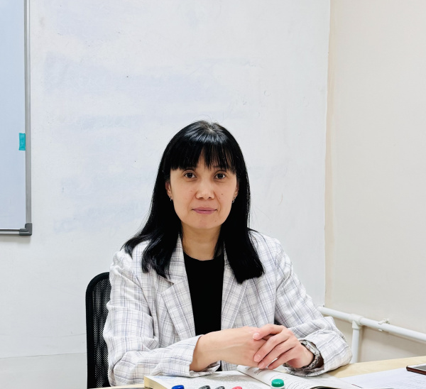 Эрдниева Эрвена Владимировна